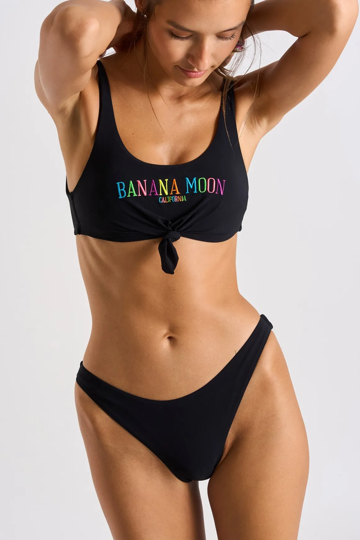 maillot de bain 2 pièces noir NOUO & NAIDA COLORMOON